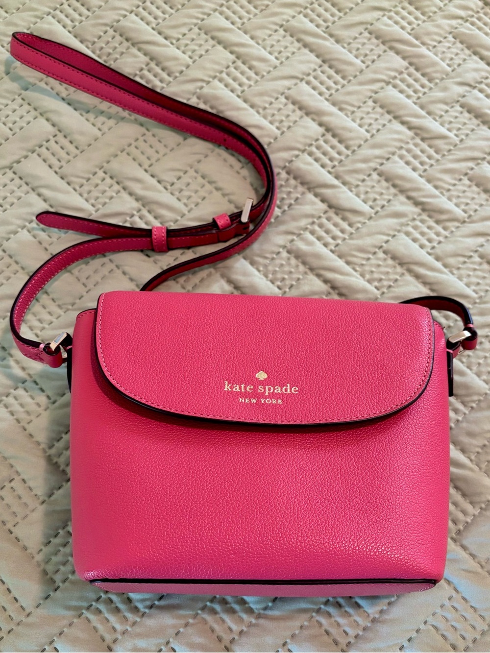 NWOT KATE SPADE New York Pink Pebbled Leather Crossbody Bag